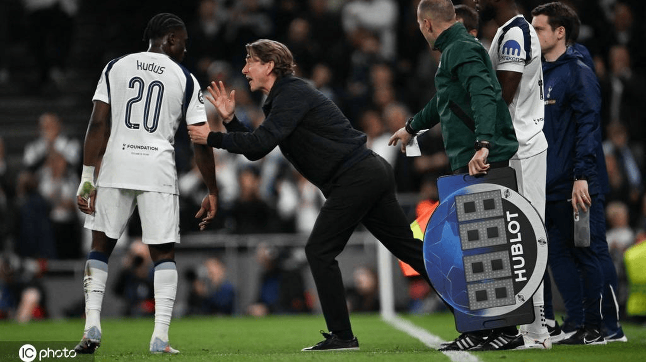 海星体育app-赛前比利亚雷亚尔调整名单以备NBA季后赛；远射贴柱环节打磨；目标明确；赛季目标并未改变的简单介绍-海星体育app